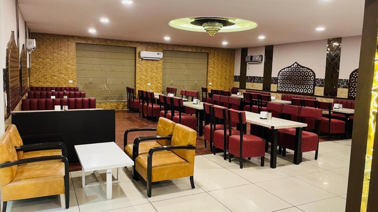 Rāi Hotel Kuber מראה חיצוני תמונה